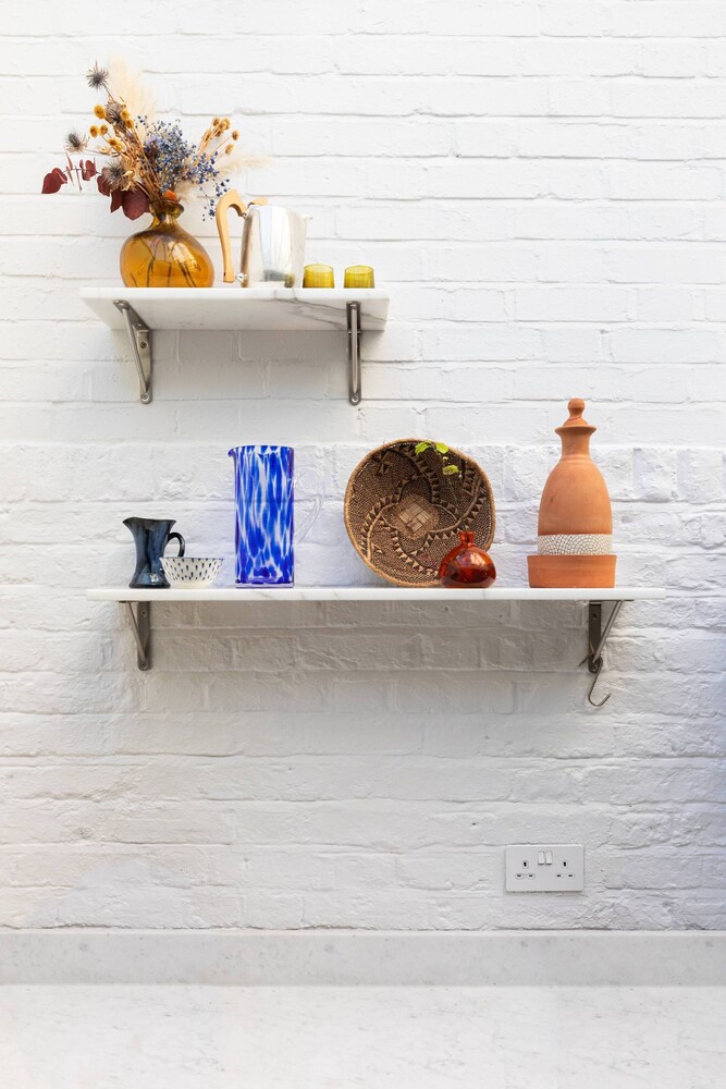 Colville Terrace IV by Onefinestay