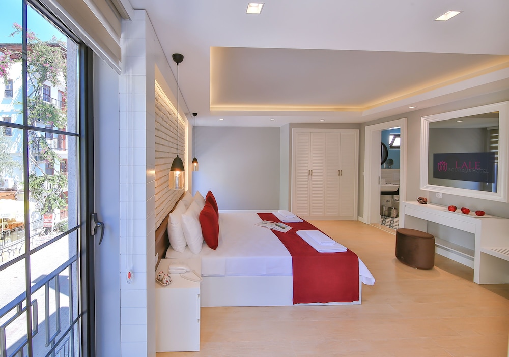 Lale Hotel - Image 32