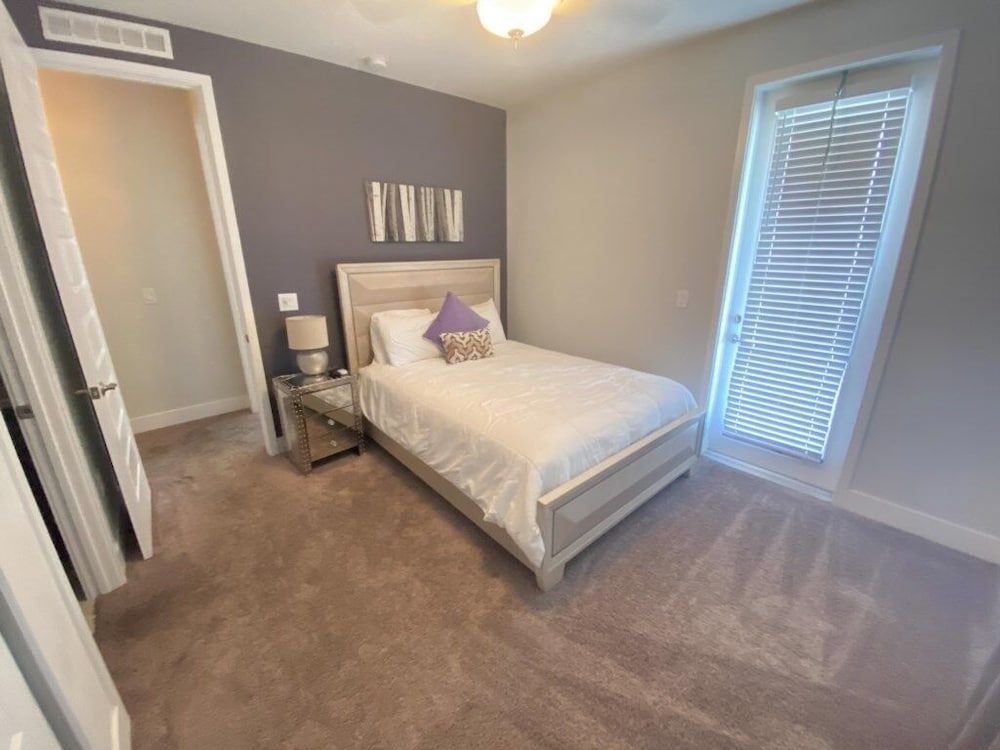 Elegant 8br Retreat W/ Private Pool, Spa & Family-friendly Comfort 8 Bedroom Villa