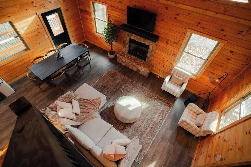 Memories at Hillside A Modern Cabin Hocking Hills