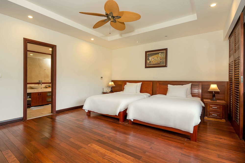 Tropical Villas Beach Danang