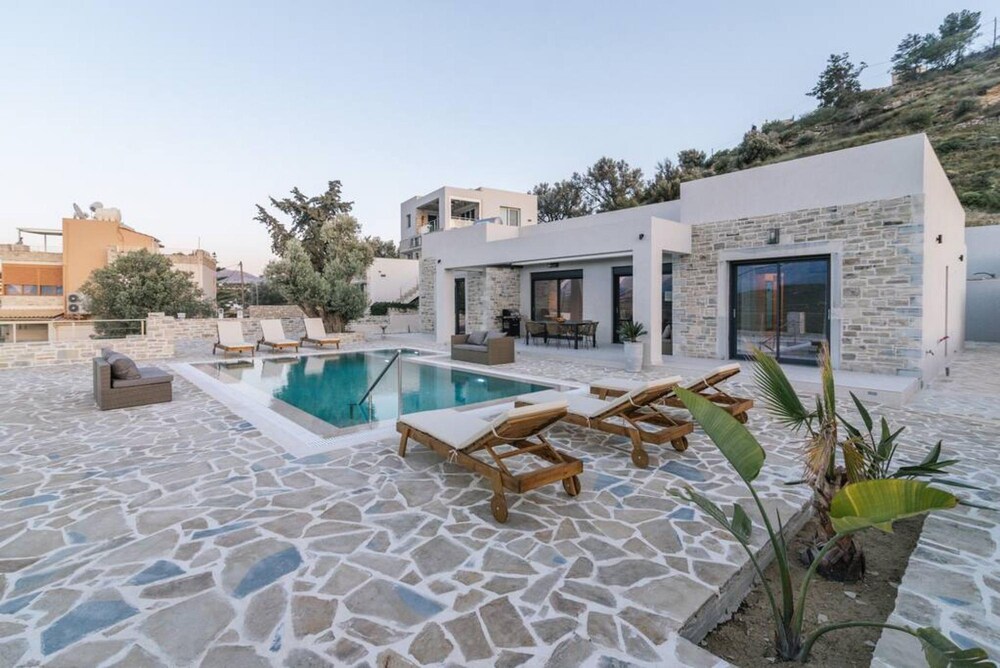 Villa Ida With Pool in Kamilari view 2