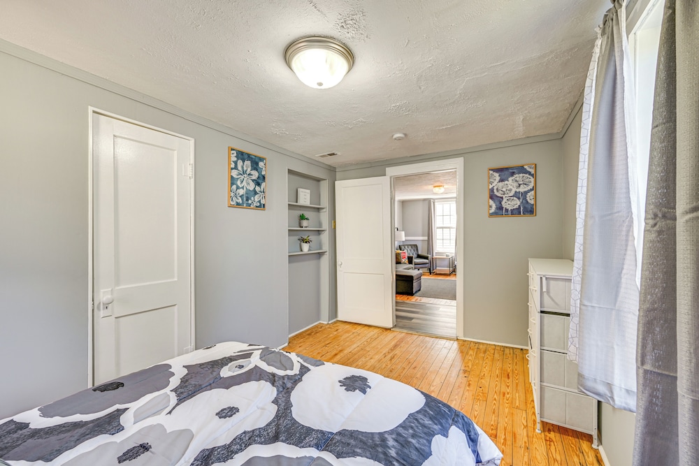 Pet-friendly Apt: Yard & Fire Pit in Boonville