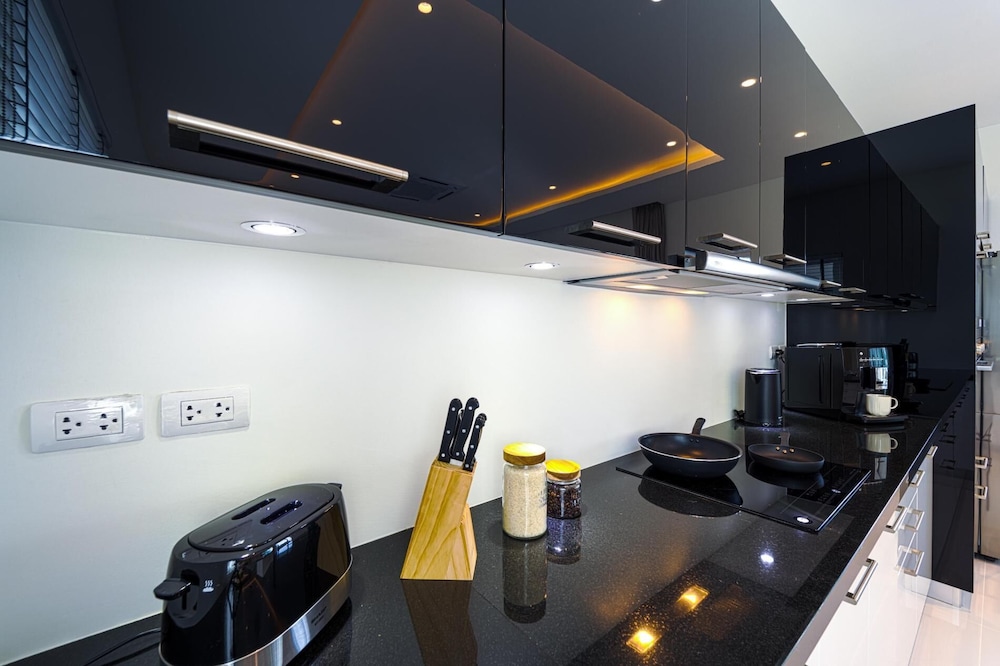 Modern 3 Bedroom Villa AS1