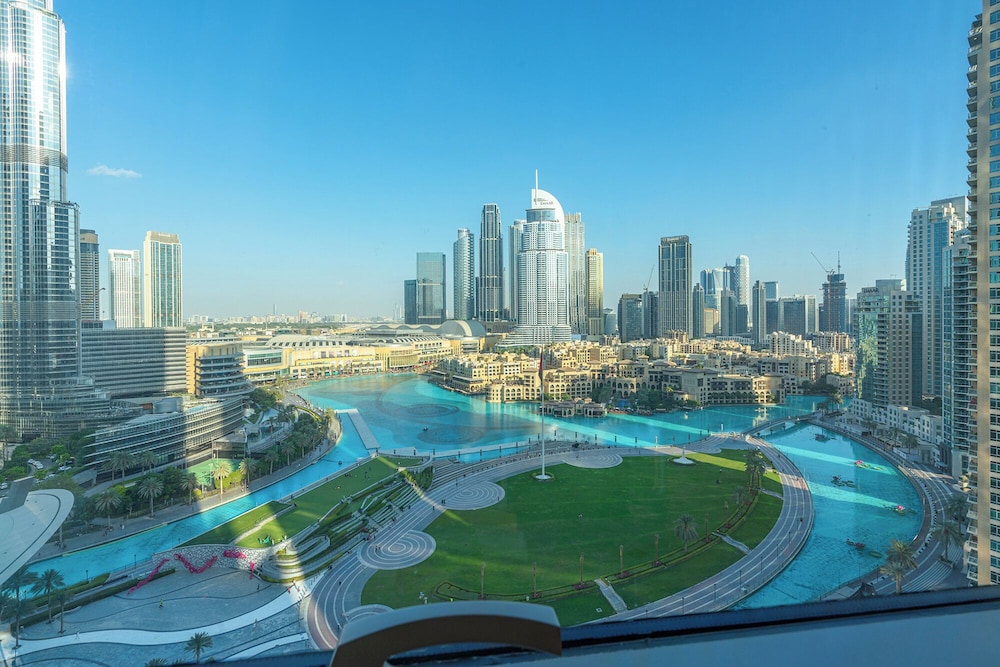 NYE Fireworks View – Burj Khalifa & Fountain