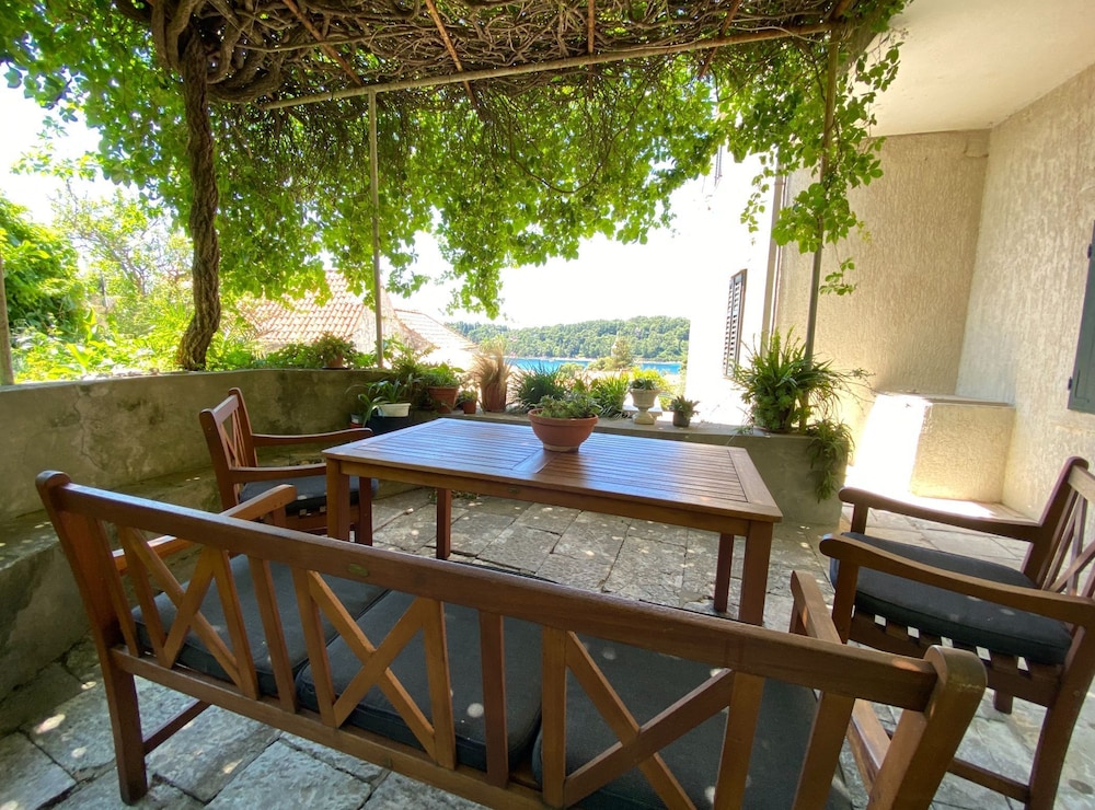 Apartment Nera Cavtat