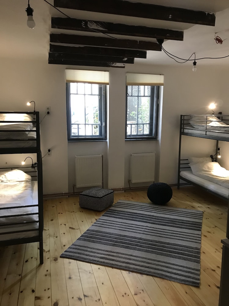 Passpartout Hostel