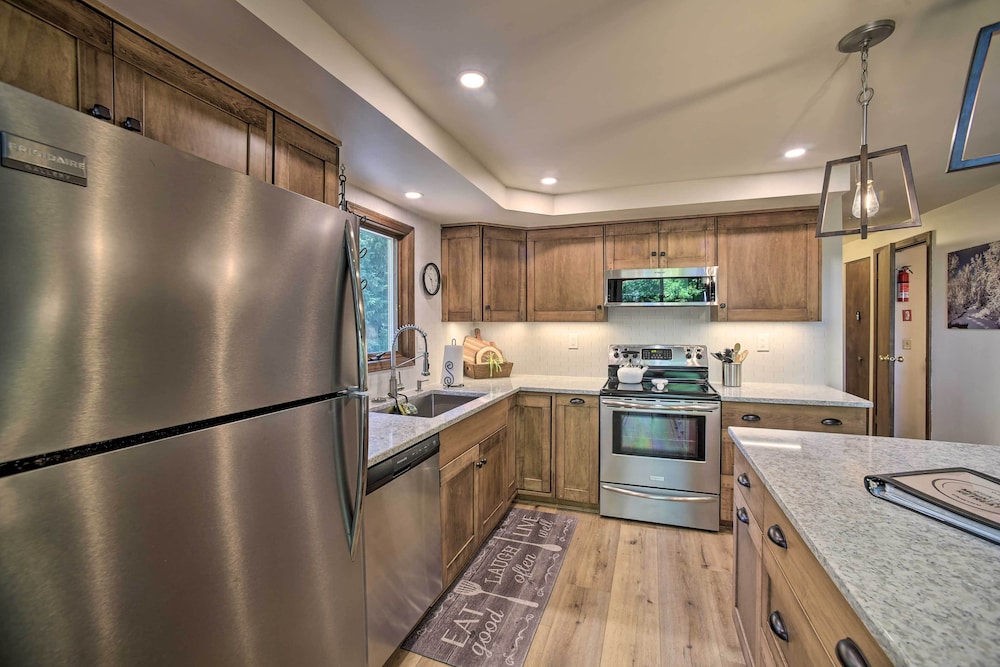 Newly Renovated Home w/ Hot Tub, Deck & EV Charger