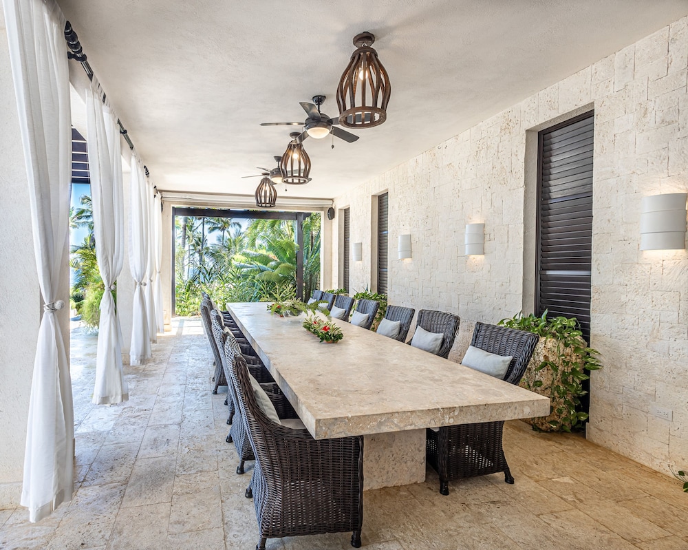 Villa Tres Amarras The Pinnacle of Exclusivity