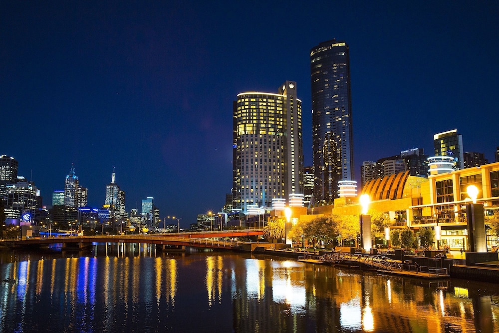 Southbank Apartments - Eureka Tower