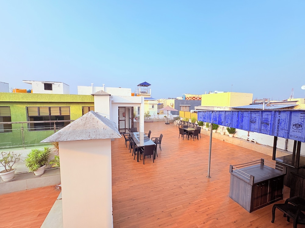 Hotel GC International view 2