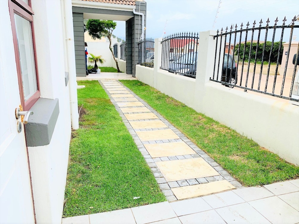 Abington Manor - Fish Hoek Guesthouse