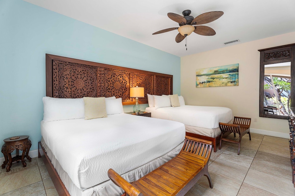 Private Beach Access Includes Concierge Outdoor Spacious Lanai!