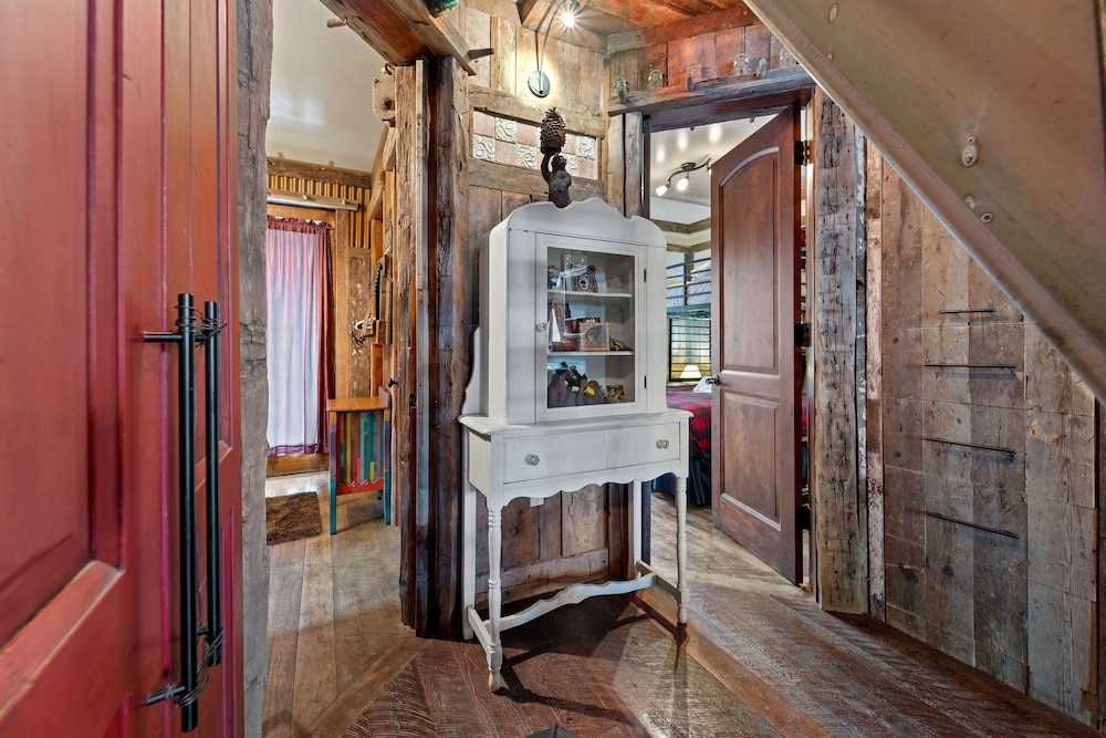 Photo 45