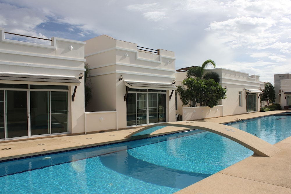 Talay Tara Resort