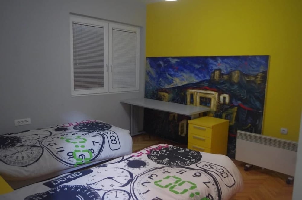 Grande House