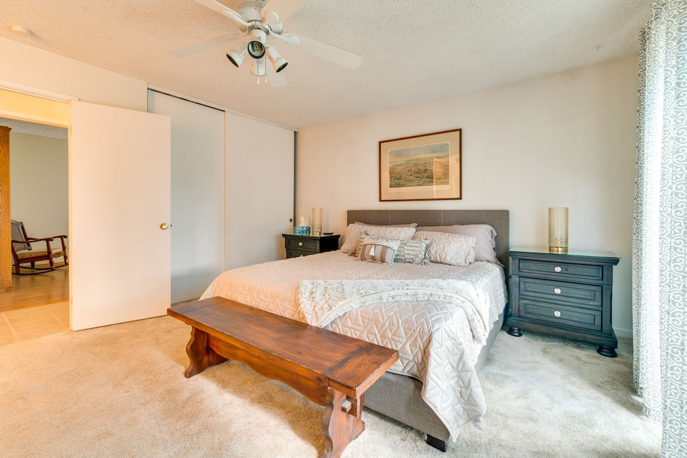 Sun-kissed Orangevale Home w/ Private Hot Tub!
