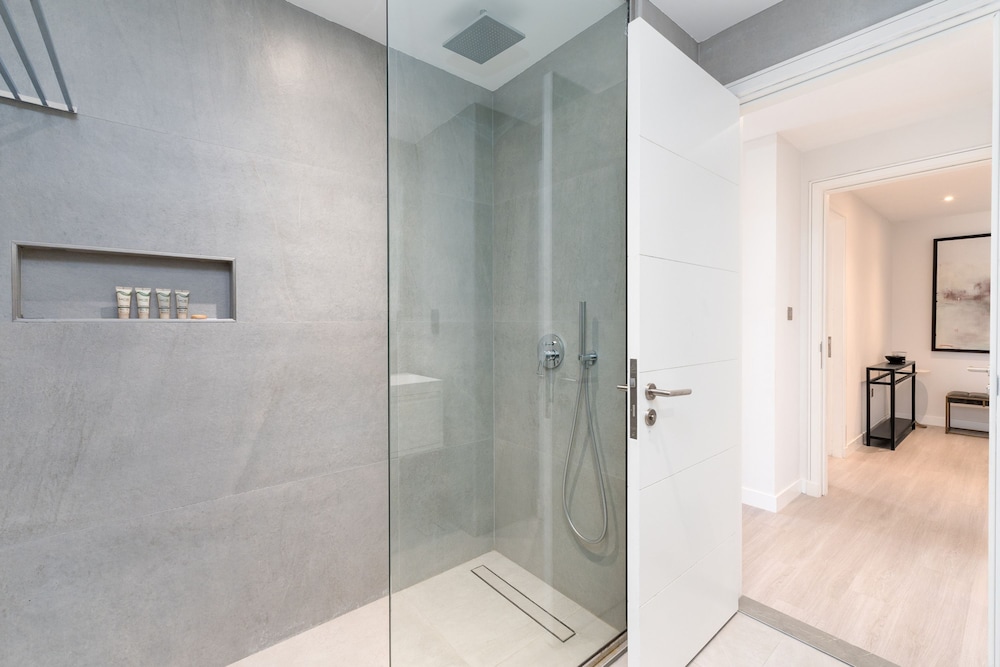 Sleek 3BR Maid s Room w Burj Khalifa View