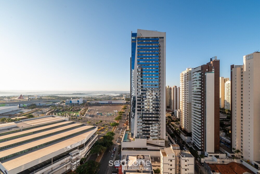 ESP - Apartamentos em frente ao Shopping Flamboyant
