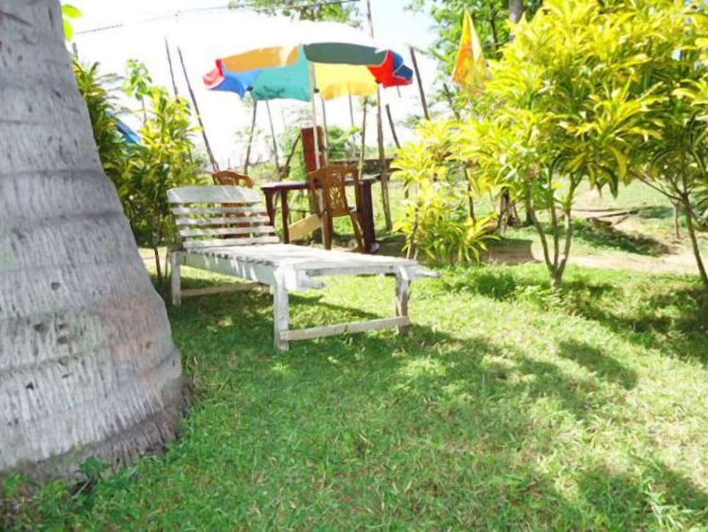 Natural Cabanas