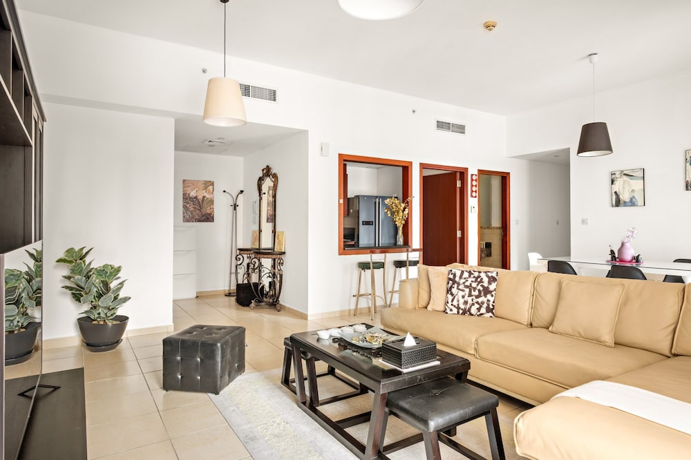 Jumeirah Beach Apartment