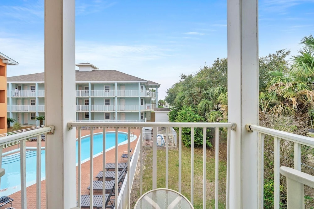 Gulfview II 218