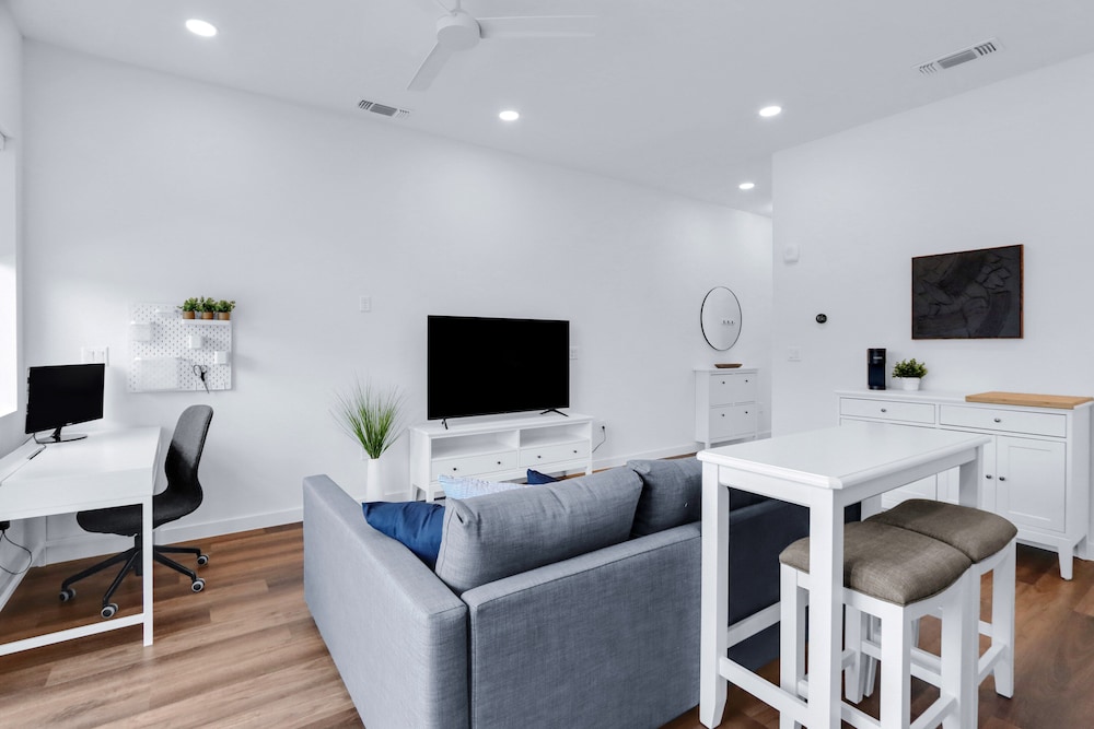 Luxury Resort-style Living Centrally Located
