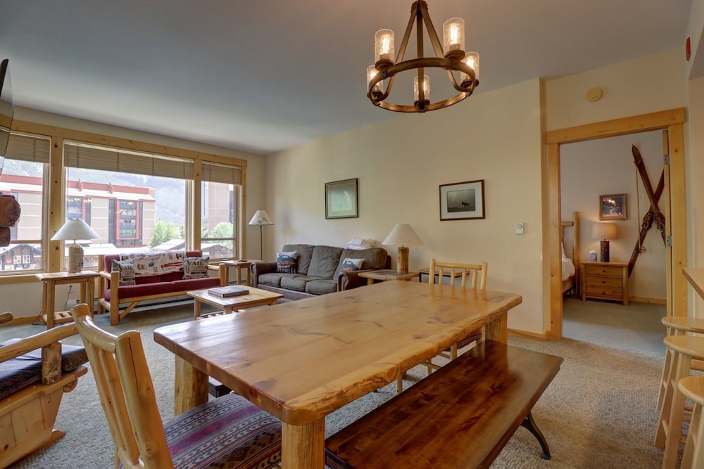 Tx204 Taylors Crossing 3 Bedroom Condo