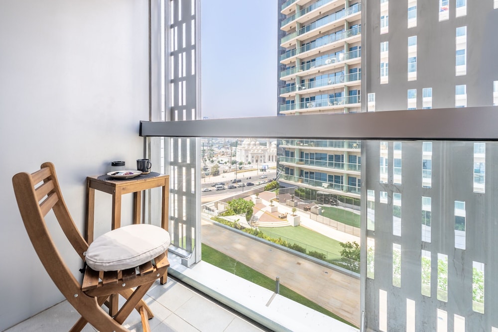 Iconic Marina Stay Cayan Tower 2BR