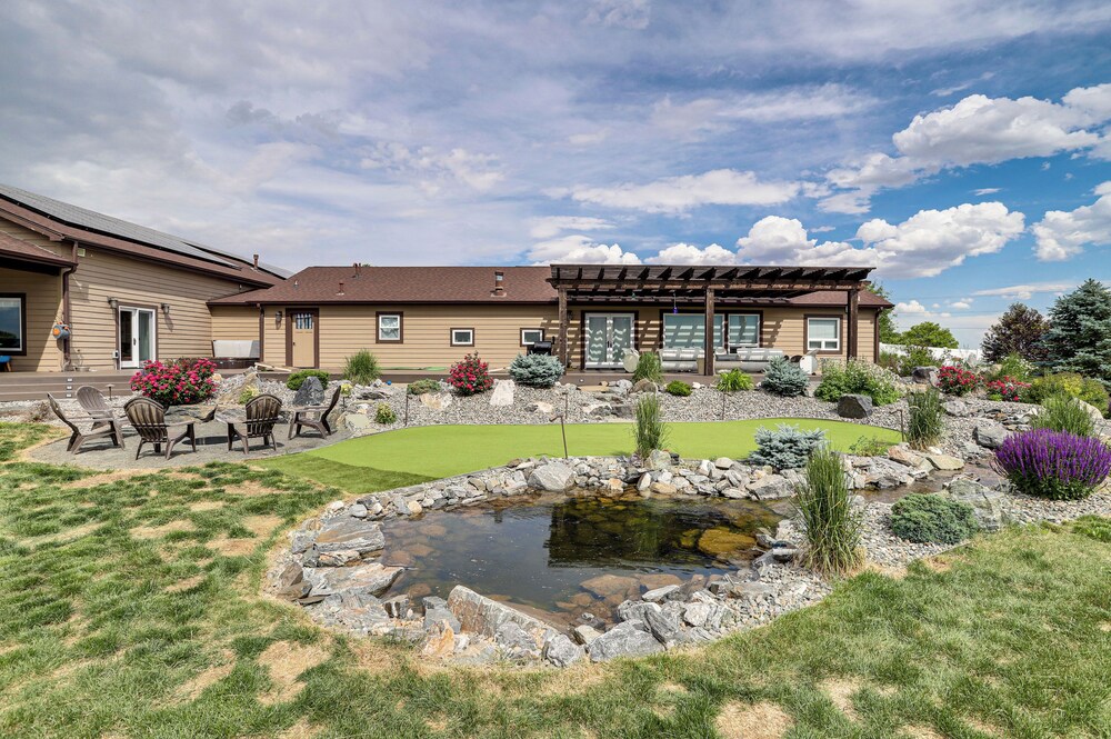 Private Hot Tub + Game Room: Keenesburg Getaway!