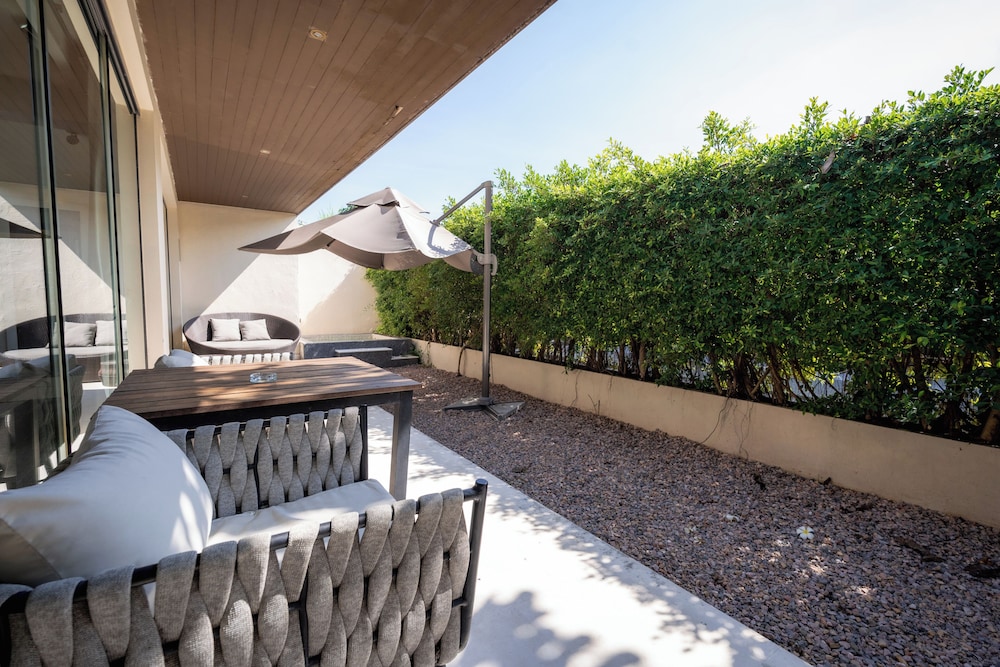 Zaya Beach Club & Resort