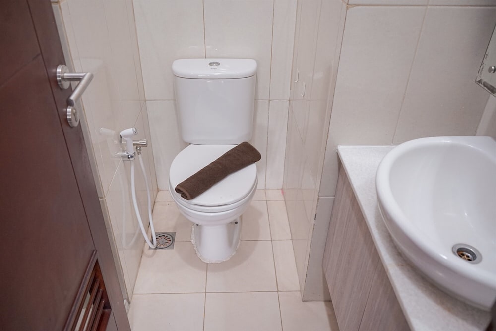 Comfy And Minimalist 2Br At Asatti Apartment