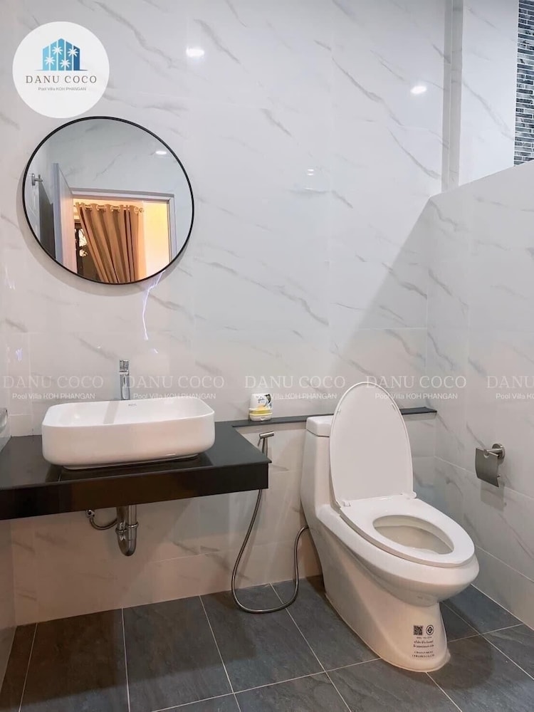 DANU COCO Pool Villa
