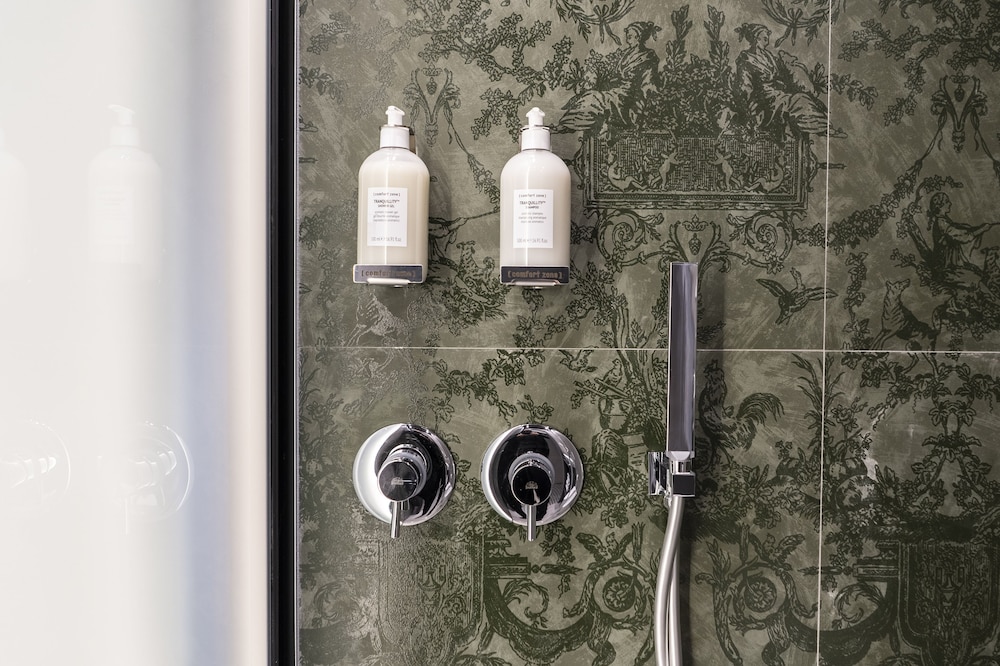 Three Rooms Toledo Luxury