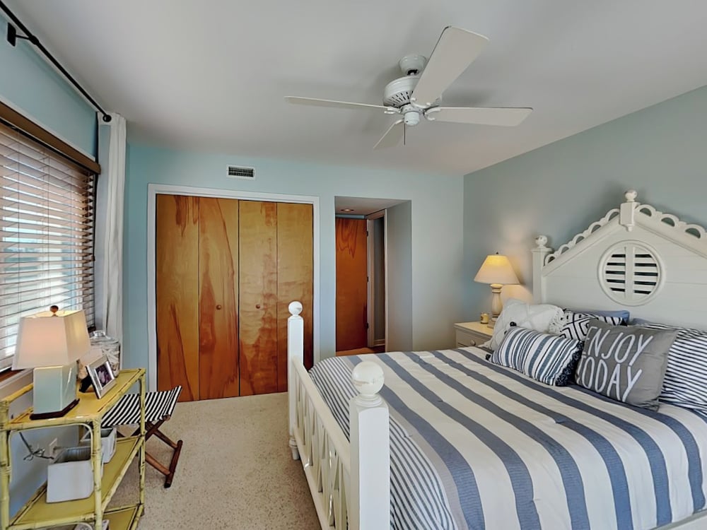The Shell Collector by Topsail Realty