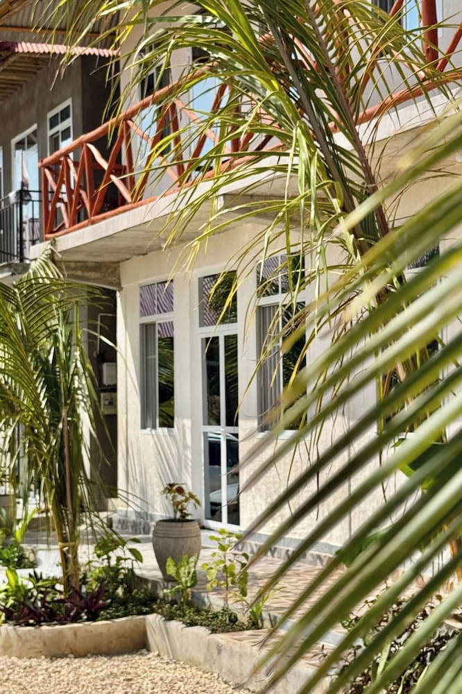 Zanzibar Lodge
