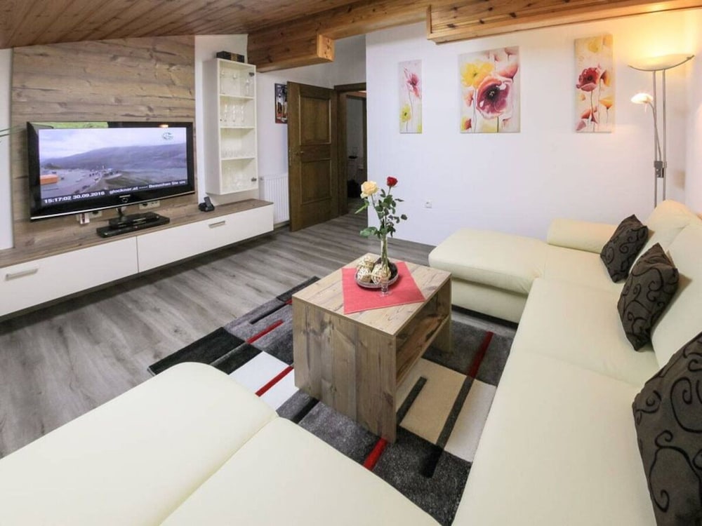 Present Apartment in Fusch