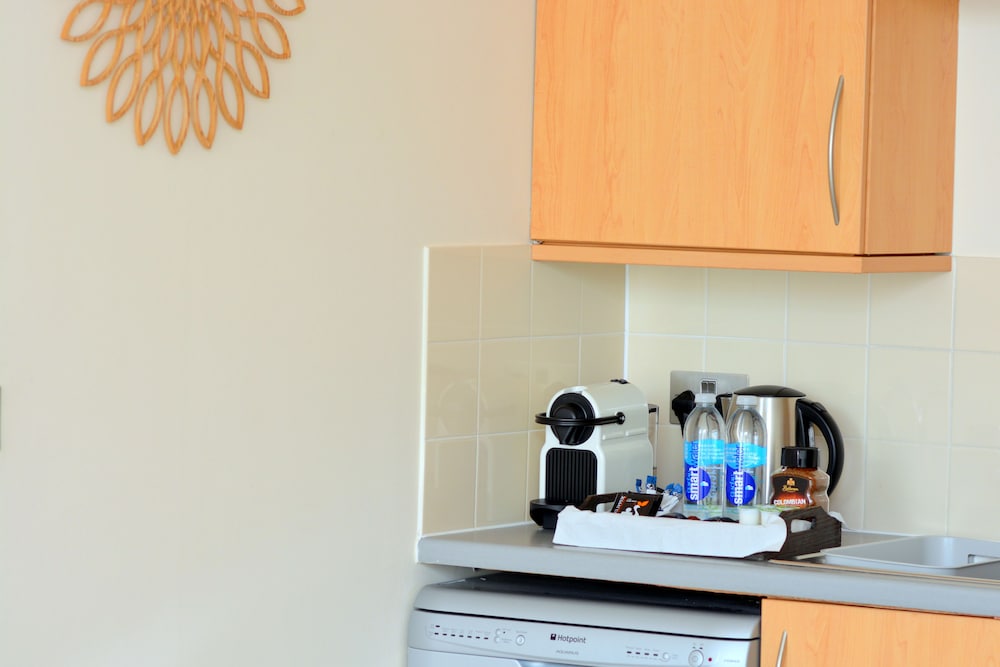 Brightleap Apartments - Silbury View