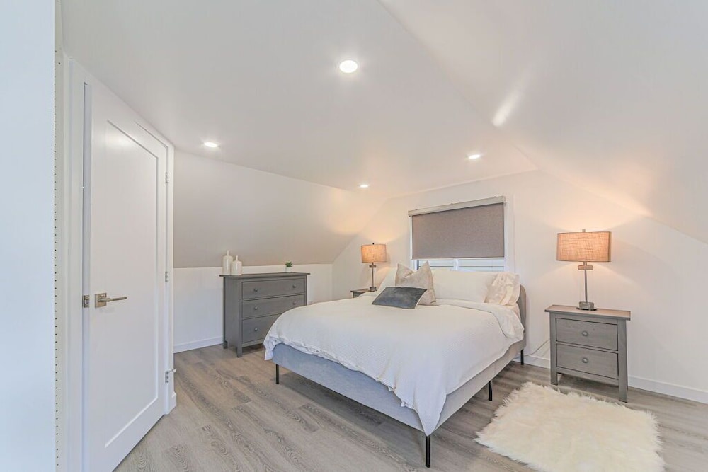 Niagara Vacation Home - Image 2