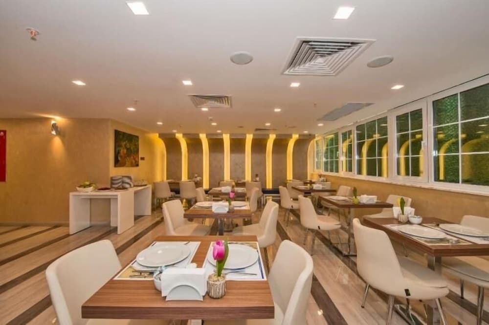 Inntel Hotel Istanbul - Image 38