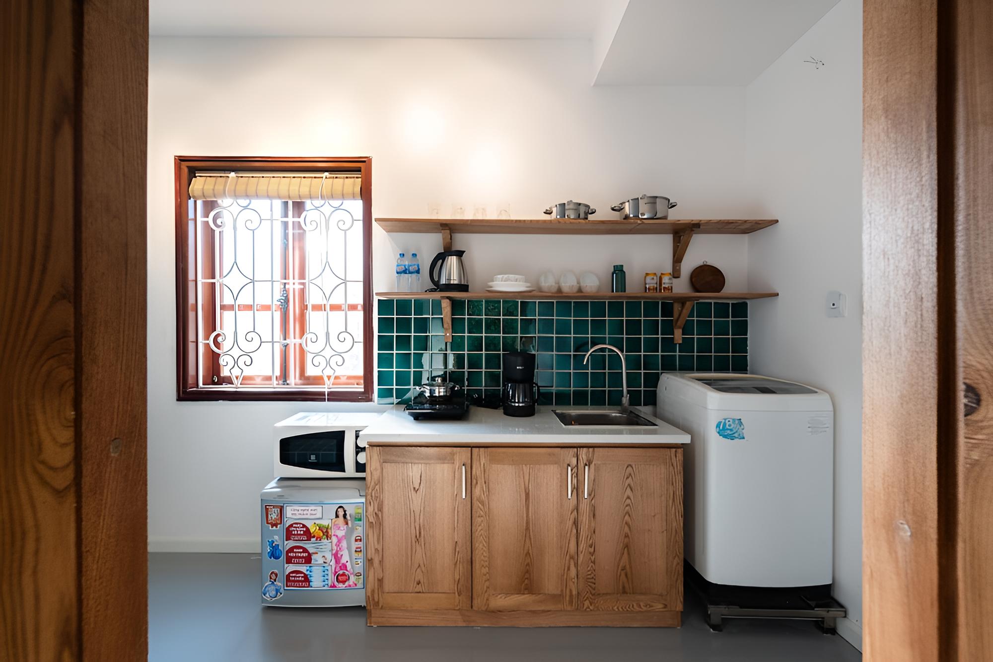 HOME KEY - Home Away From Home