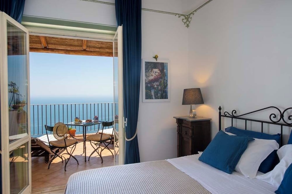 Amalfi residence