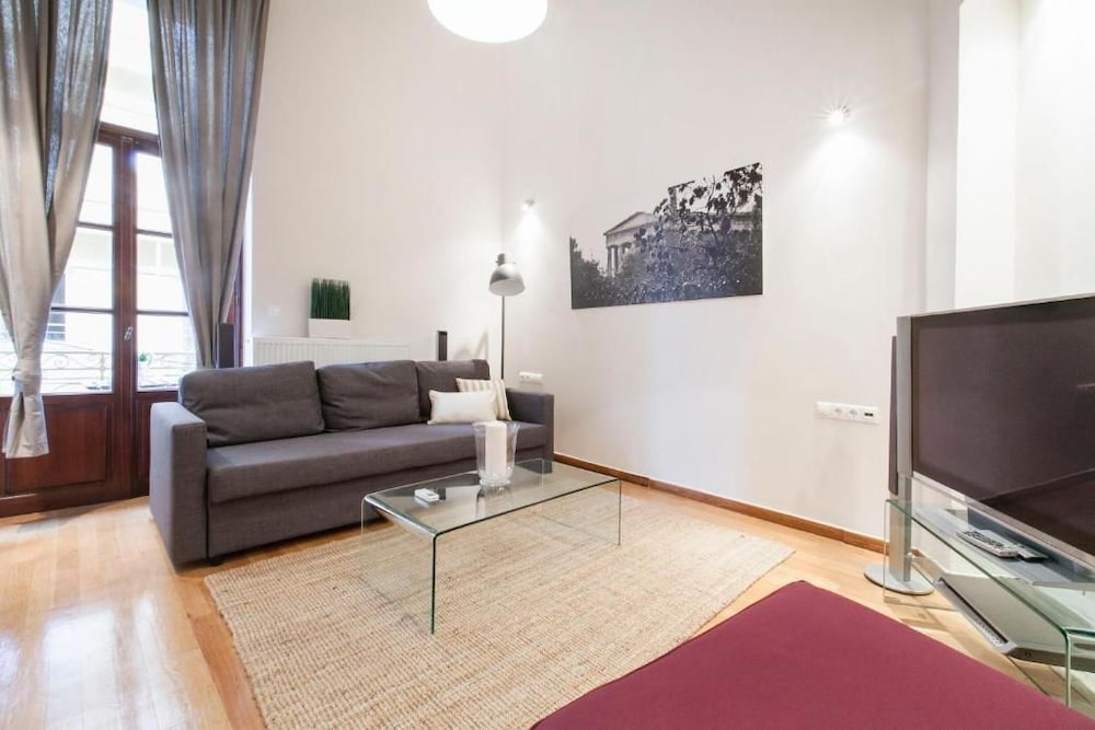 Central Apartments in Psiri