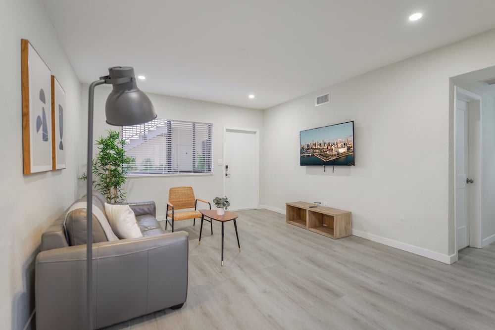 Stylish Apartments on Iconic Calle Ocho
