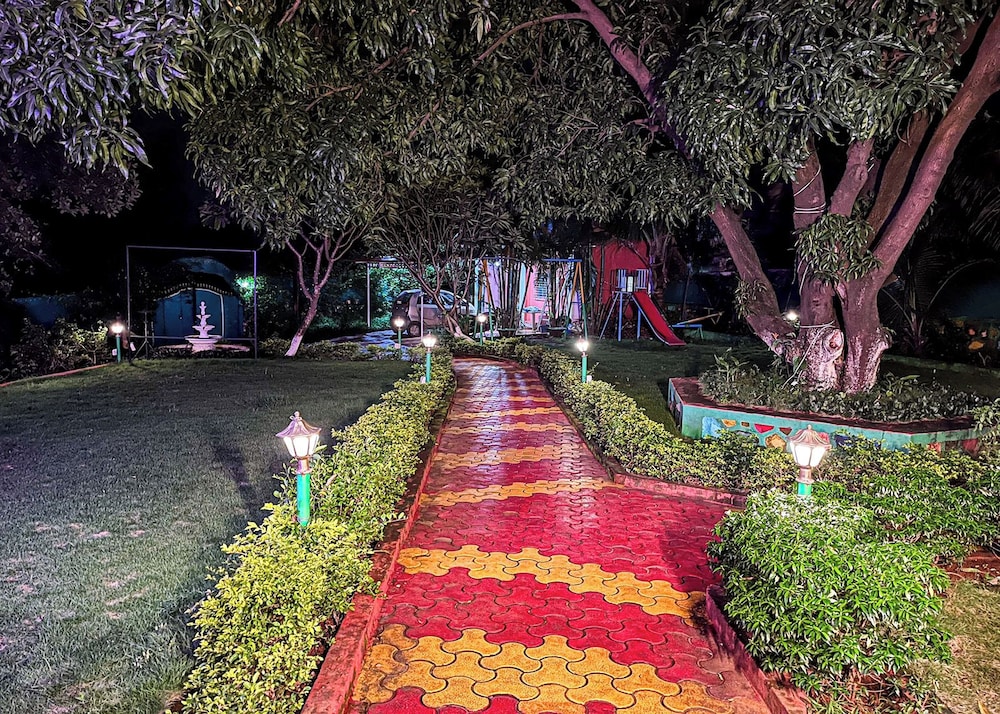 Lsq Sunita Farms