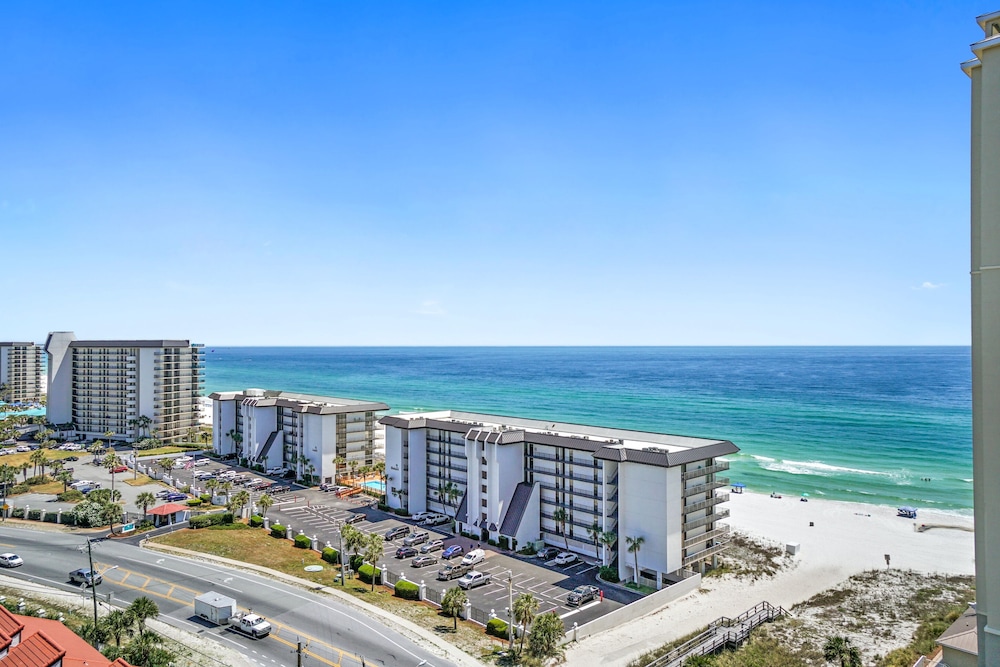 Grand Panama Beach Resort by Panhandle Getaways