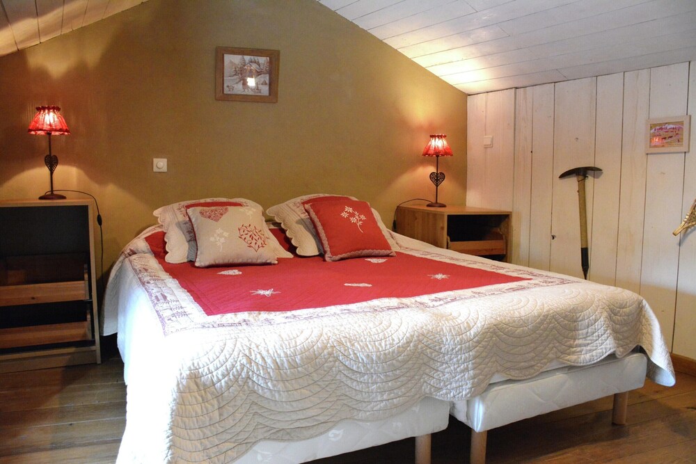 Farmhouse in Belgium Near Lake Coo & Jacuzzi