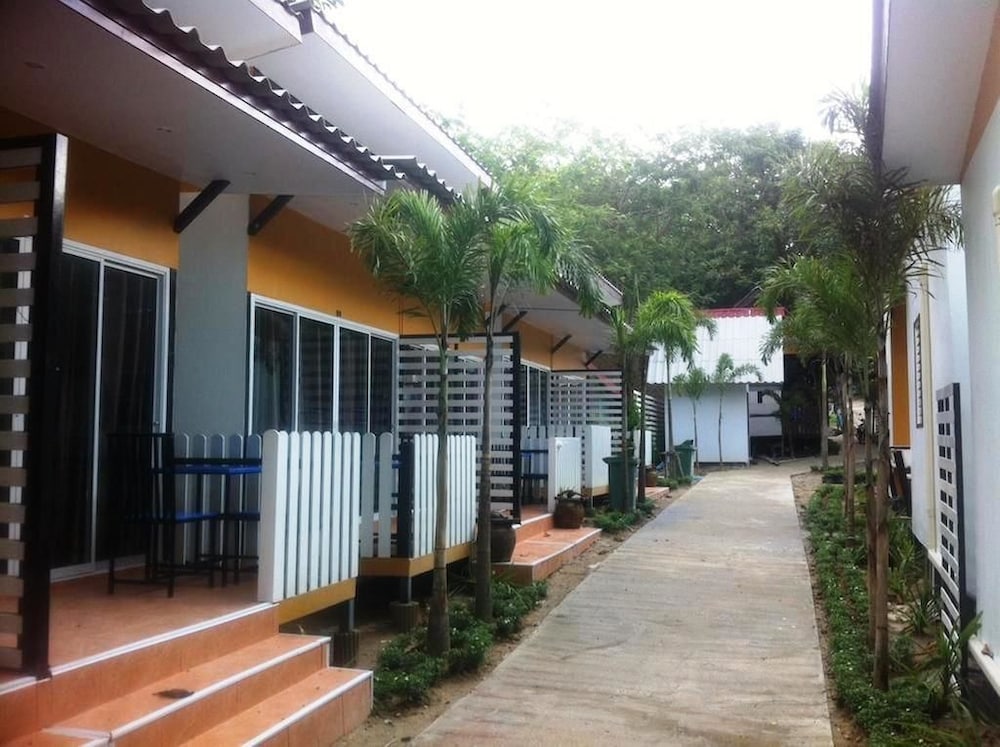 NT House Koh Lipe Resort