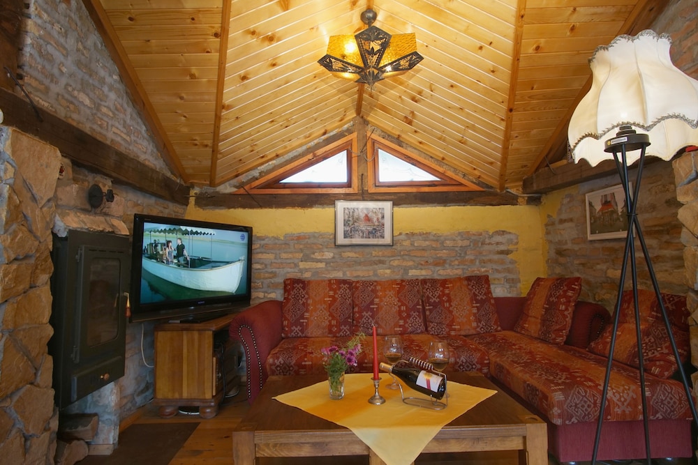 Balchik Vacations - Casa de Artes - Property Image 11