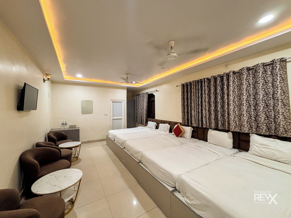 Hotel Diamond Palace